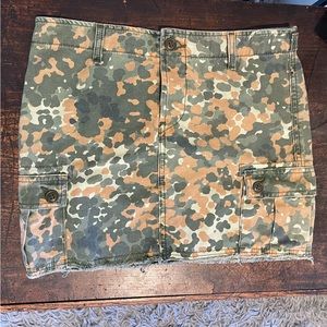 lucky brandy vintage mini camo cargo skirt